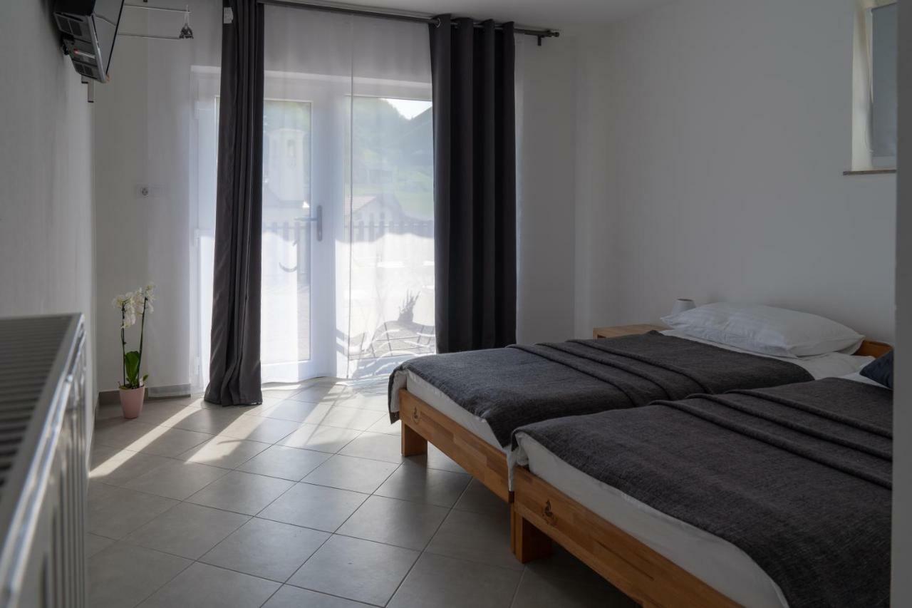 The Foxhouse Hotel Tolmin Exterior photo